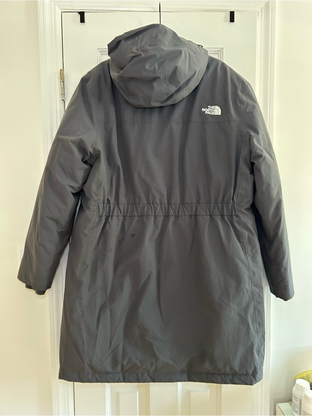 The North Face Women’s Gray Hooded Puffer Jacket - Picture 4 of 4